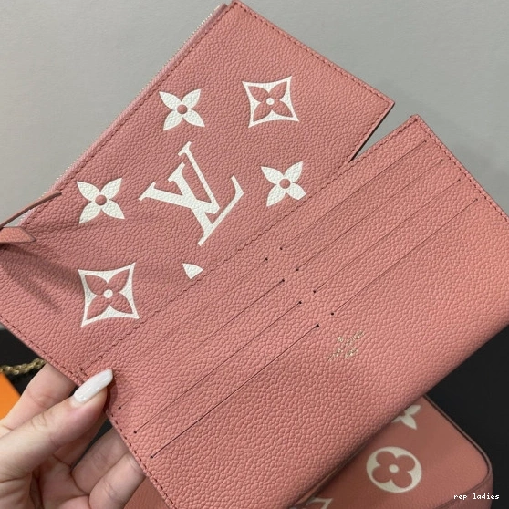Cheap FÉLICIE POCHETTE LOUIS VUITTON 0820